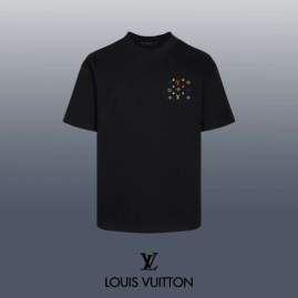 Picture of Louis Vuitton T Shirts Short _SKULVXS-Lsxtx237054